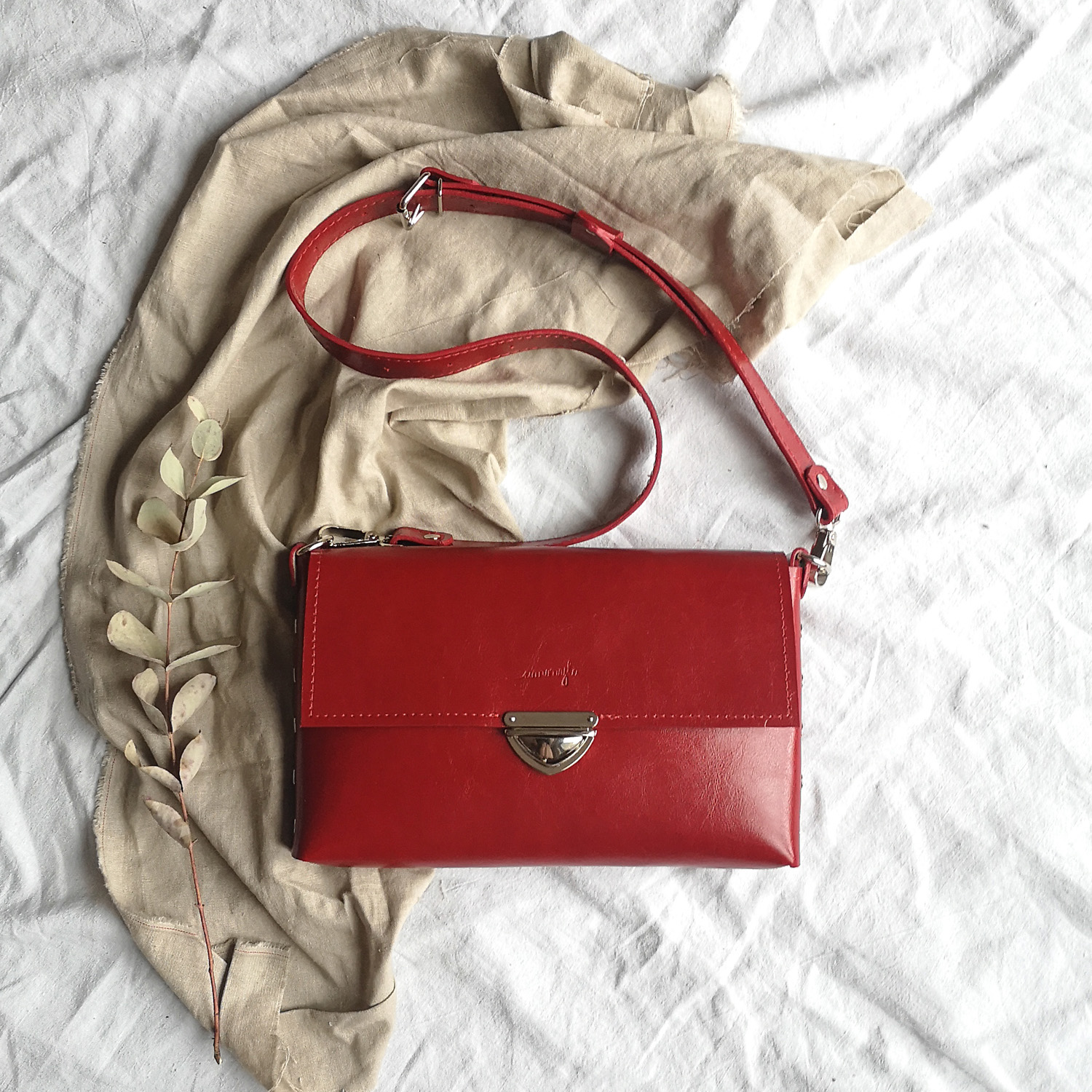 Kožená kabelka MaxiMe (červená)