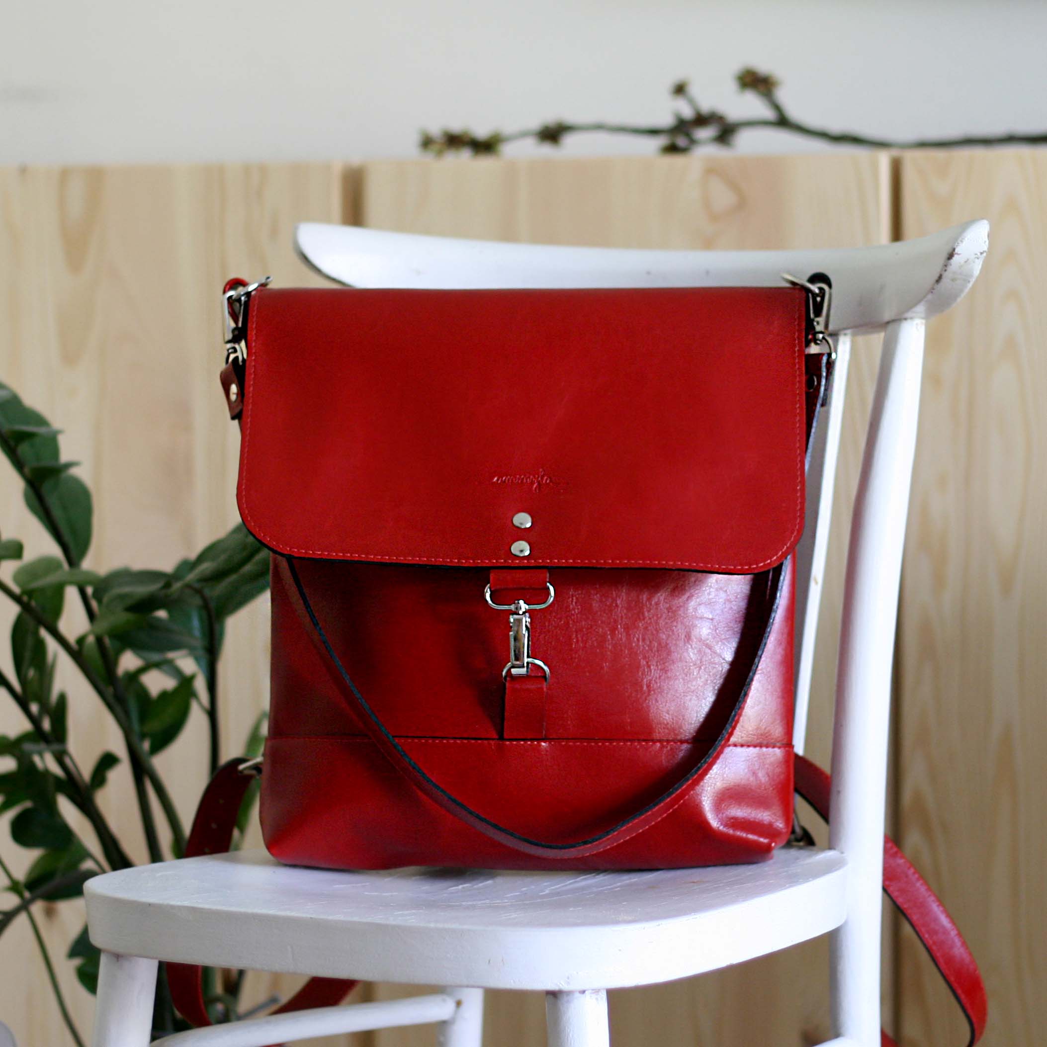 Kožený batoh Lara (červený)