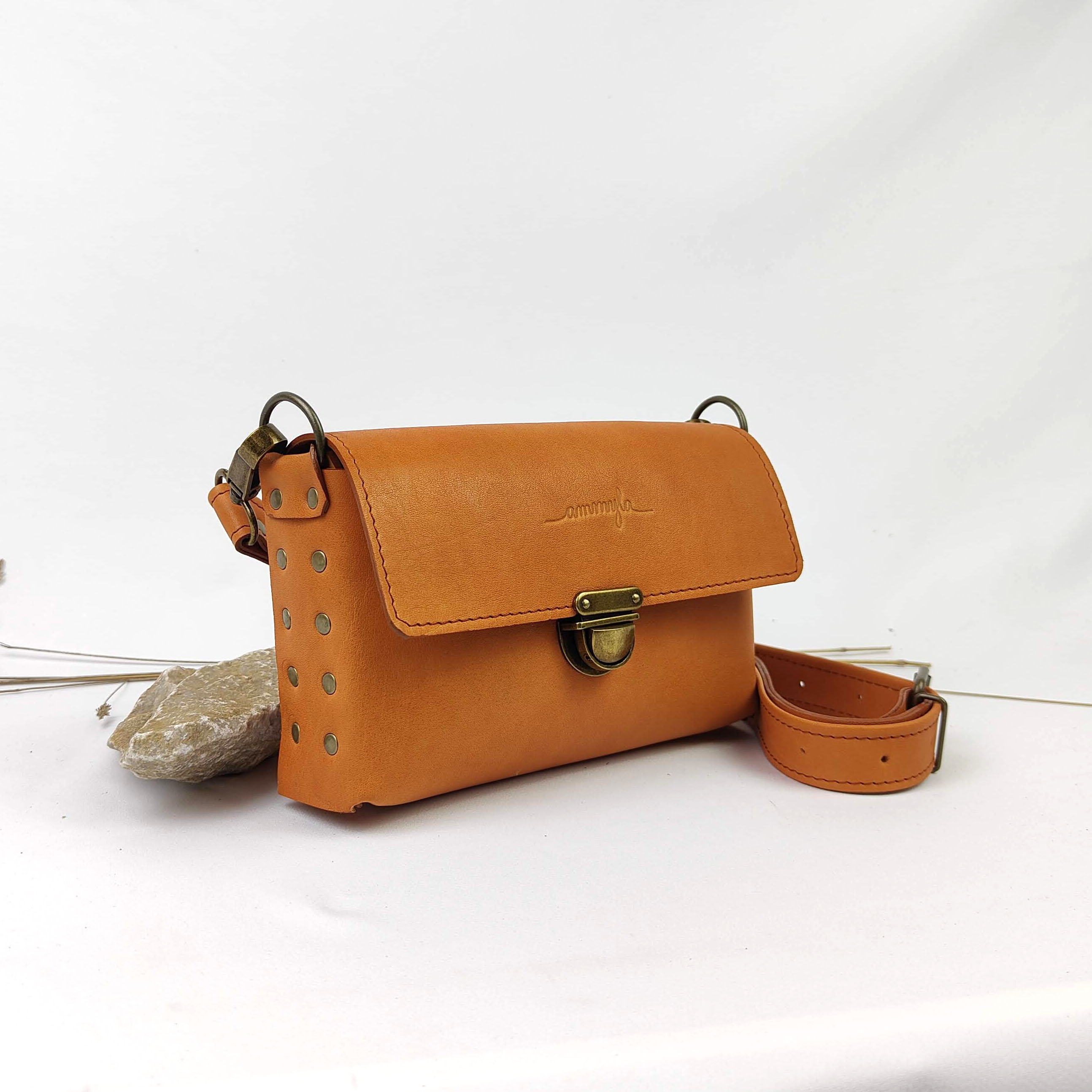 Kožená kabelka Dalma (vintage orange)