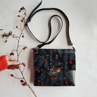 Kožená kabelka Berries (ručne maľovaná)