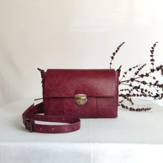 Kožená kabelka Triss (bordeaux)