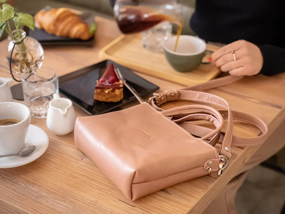 male-doruky-crossbody