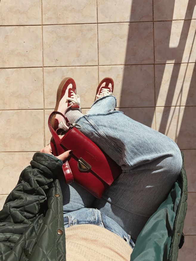 Nie je kam sa ponáhľať. Užite si víkend podľa svojich predstáv…na slniečku, v prírode, alebo doma✨☕️🥧🌲 . Ako vždy, moje...